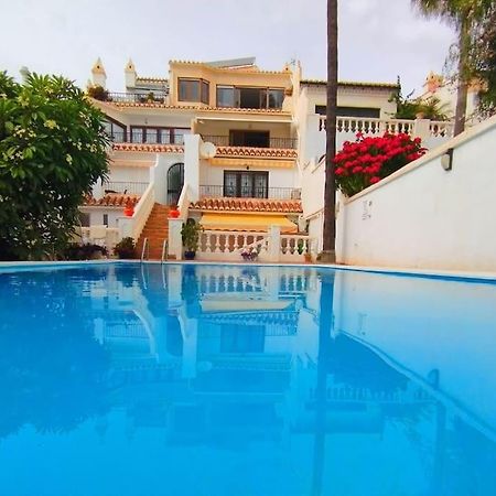 Beautiful 2 Bedroom In Calle Carabeo, Nerja Bagian luar foto